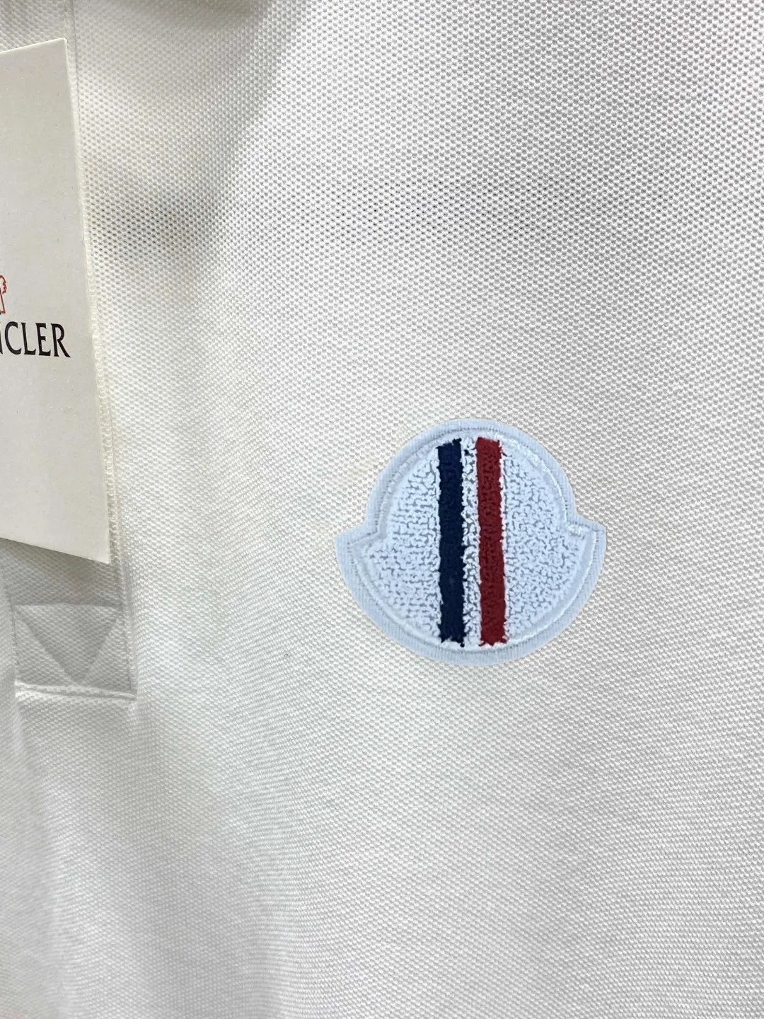MONCLER/ SS Polo 。 T . . ! Piquet , “ ”。 . , , logo ， ， ， ， ， ， 。 Black/White/ Size：M~3XL